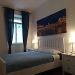 In Centro Con Wifi E Posto Auto In Garage 4* Τεργέστη