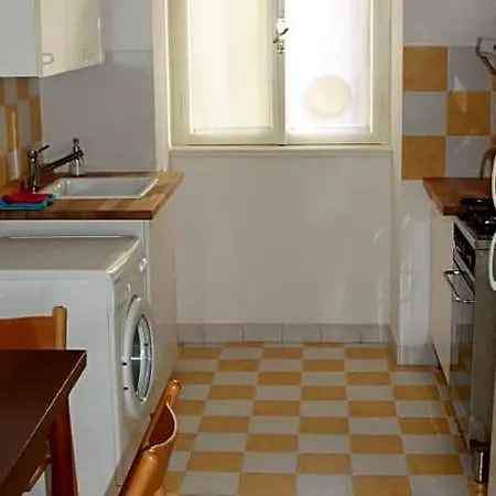 فندق In Centro Con Wifi E Posto Auto In Garage 4*