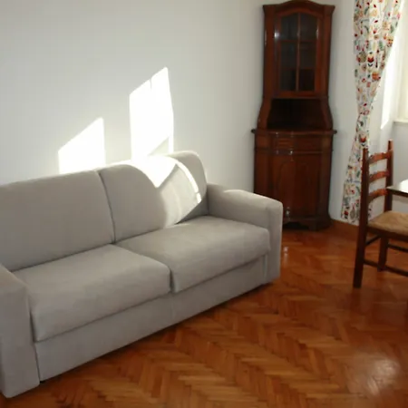 Hotel In Centro Con Wifi E Posto Auto In Garage