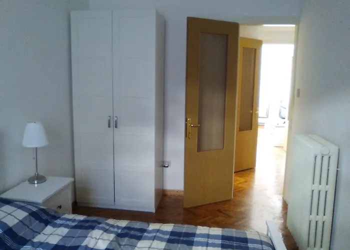 In Centro Con Wifi E Posto Auto In Garage Hotell