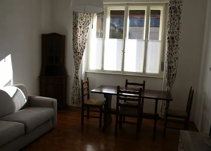 Hotell In Centro Con Wifi E Posto Auto In Garage